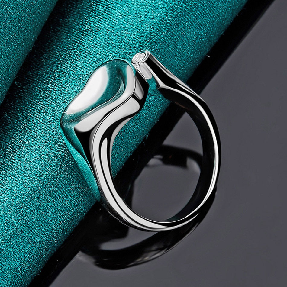 "Express Your Love with Our Smooth Concave Heart Ring for Women" [low stock]