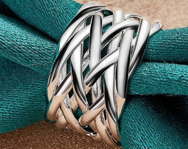 Open Weaving Ring - A Unisex Fashion Statement for Women [Low stock]